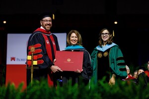 FLORIDA SOUTHERN COLLEGE CELEBRATES LARGEST GRADUATING CLASS IN THE INSTITUTION'S HISTORY