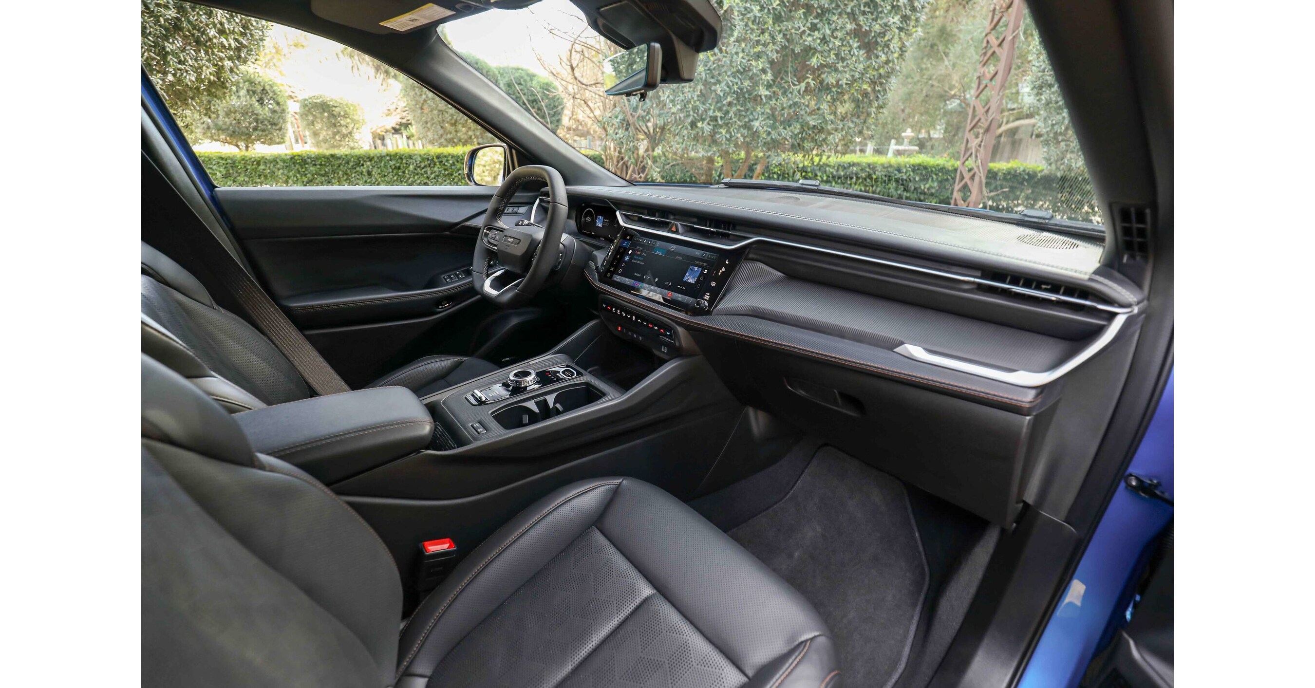 2026 Jeep&reg; Cherokee Overland Earns Wards 10 Best Interiors Award