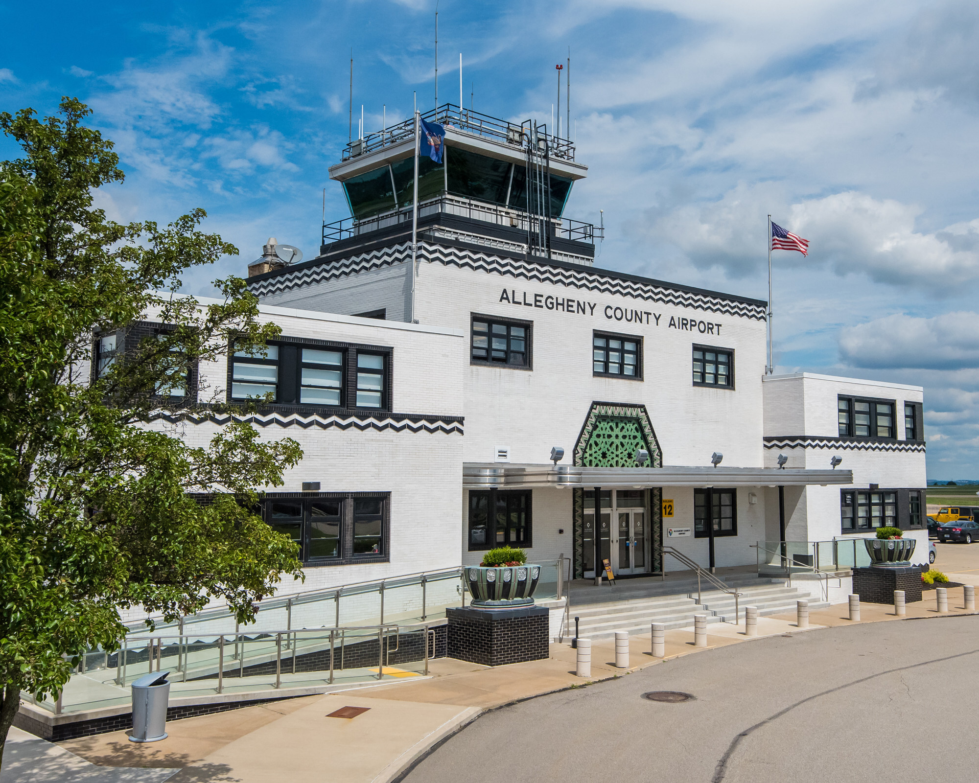 ATP Flight School Returns to Allegheny County Airport, Bringing Airline Pilot Training to Pittsburgh