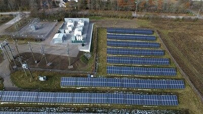 Aerial view of BESS SFF 06 (Photo: PowerBank Corporation). (CNW Group/PowerBank Corporation)