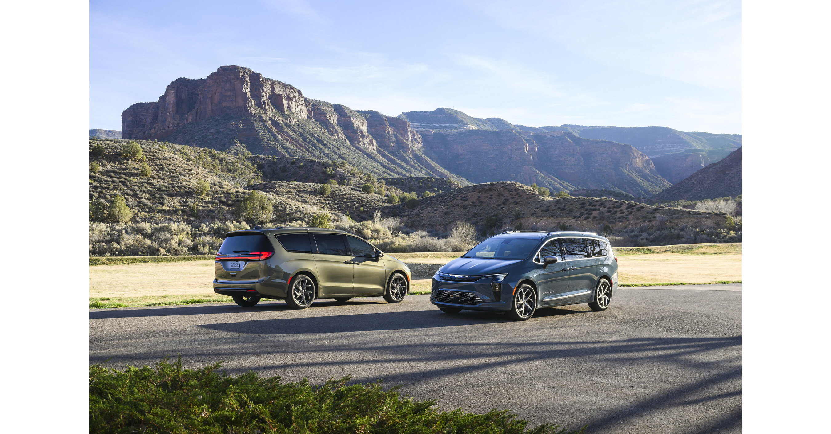 Stellantis rolls out the 2027 Pacifica with friendlier pricing