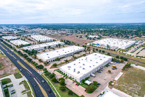 Newmark Arranges Sale and Acquisition Financing of 1.38-Million-Square-Foot Shallow Bay Logistics Portfolio