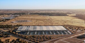 Hut 8 Commercializes First Phase of 1 GW Beacon Point AI Data Center Campus with 15-Year, 352 MW IT Lease with Base-Term Contract Value of $9.8 Billion