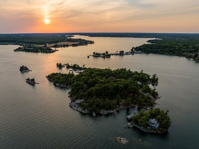 Les gouvernements du Canada et de l'Ontario acceptent la mise en candidature du haut fleuve Saint-Laurent en Ontario comme rivière du patrimoine canadien