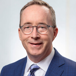 The Vistria Group Names John Atkinson as Operating Partner to Support Financial Services Strategy