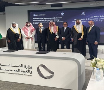 Matar Al Harthi, Executive Vice President of National Industrial Development; Omar Alramah, CEO & President of ProGrowth; Santiago Suarez-Florez, Vice President, Corporate Development of Denarius Metals; His Excellency Eng. Turki Abdulrahman Albatain, Deputy Minister of Mining Development; Federico Restrepo-Solano, CEO of Denarius Metals; Abdulrahman AlBelushi, Deputy Minister of Mineral Resources; Serafino Iacono, Executive Chairman of Denarius Metals. (CNW Group/Denarius Metals Corp.) Matar Al Harthi, Executive Vice President of National Industrial Development; Omar Alramah, CEO & President of ProGrowth; Santiago Suarez-Florez, Vice President, Corporate Development of Denarius Metals; His Excellency Eng. Turki Abdulrahman Albatain, Deputy Minister of Mining Development; Federico Restrepo-Solano, CEO of Denarius Metals; Abdulrahman AlBelushi, Deputy Minister of Mineral Resources; Serafino Iacono, Executive Chairman of Denarius Metals. (CNW Group/Denarius Metals Corp.)