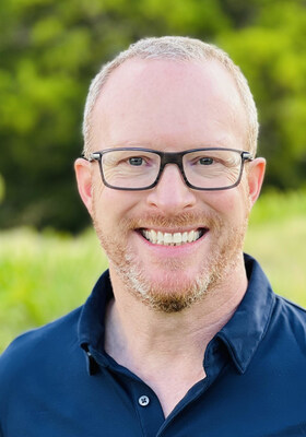 Databook Appoints Former Salesforce CMO Simon Mulcahy to Board of Directors