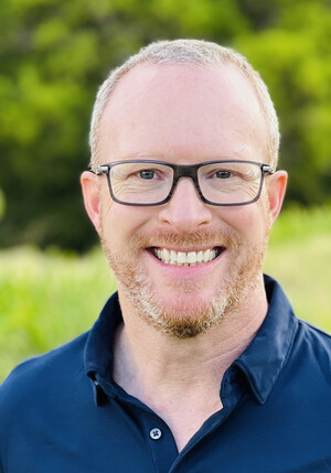 Databook Appoints Former Salesforce CMO Simon Mulcahy to Board of Directors