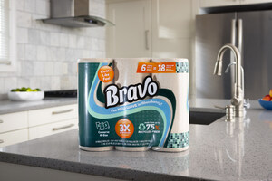 Environmentally Friendly Bravo® Paper Towels Made from 75% Recycled Materials