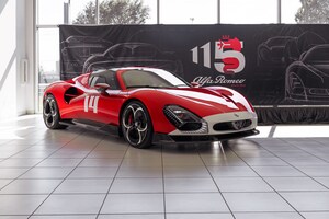 Alfa Romeo 33 Stradale Celebrates Historic Handoffs Across Two Continents