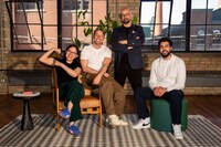 Équipe de McKinney Canada (de gauche à droite) : Daisy Qin, Caleb McMullen, John Pace et Hussein Rumaithi. (PRNewsfoto/McKinney)