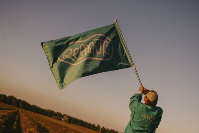 The new platform puts a spotlight on everything American peanut farmers have loved about the legume for generations.