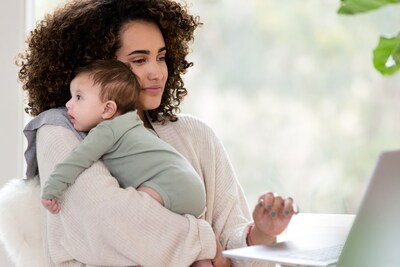 Acelleron Expands Multilingual Breast Pump Education and Support Programs