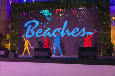 Juggling act, Jonglissimo, captivates guests at the Beaches Treasure Beach Village Grand Opening Celebration in Turks and Caicos. Juggling act, Jonglissimo, captivates guests at the Beaches Treasure Beach Village Grand Opening Celebration in Turks and Caicos.
