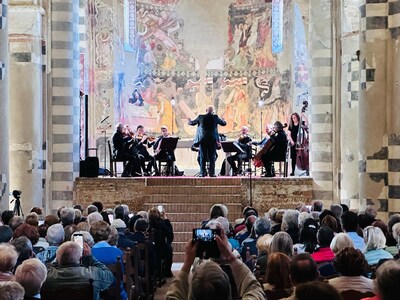 Audience attending the ECHOS 2026 concert at Abbazia di Santa Giustina Villa Badia in Sezzadio, Piedmont.