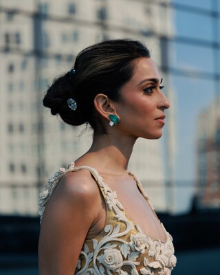 Diya Mehta wears bespoke QWEEN hairpins and emerald earrings at the Met Gala