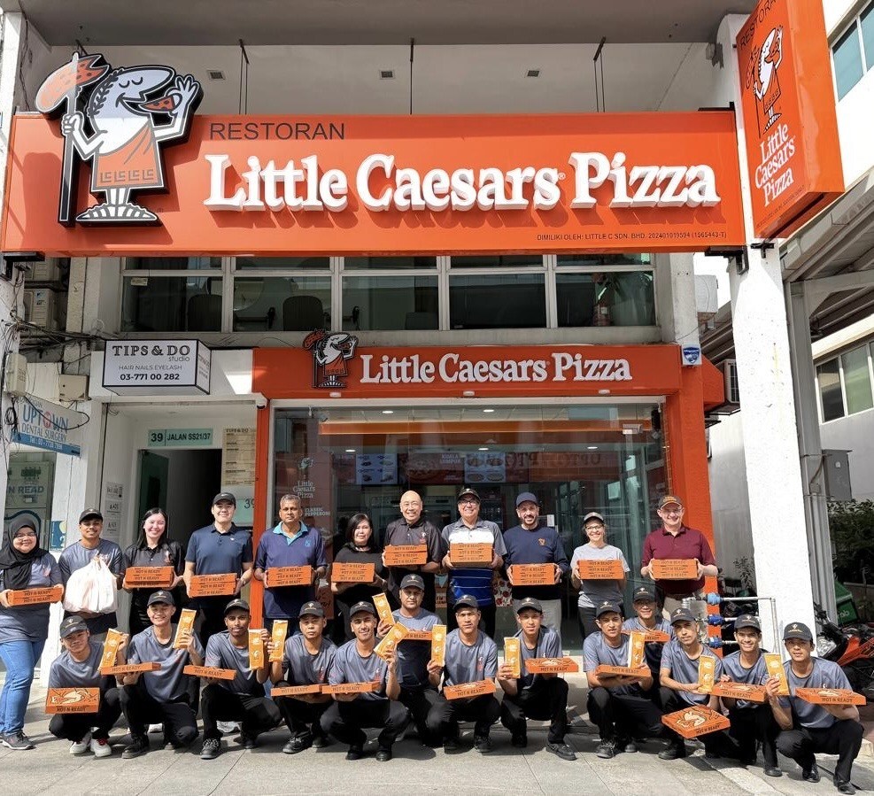 A Slice of Something New: Little Caesars® Fires Up Its First Restaurant in Malaysia