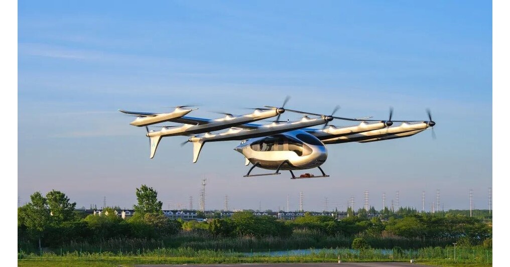 AutoFlight Rampungkan Uji Terbang dengan Formasi Tiga Pesawat Berbeda, V5000 Matrix Resmi Masuki Tahap Sertifikasi Kelaikudaraan