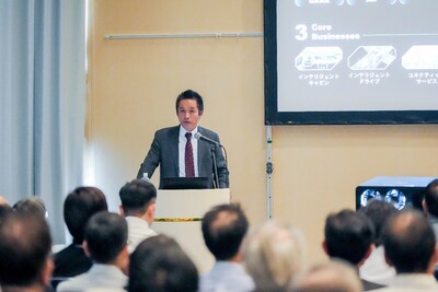 Presentation by Kosuke Kawasaki, Managing Director of Desay SV Japan (PRNewsfoto/Desay SV)