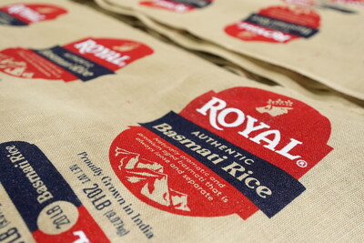 Royal®, the #1 brand of authentic basmati rice in the United States, is rolling out a fresh new look across its foodservice and bulk-pack portfolio—bringing its brand refresh into professional kitchens for the first time. Royal®, the #1 brand of authentic basmati rice in the United States, is rolling out a fresh new look across its foodservice and bulk-pack portfolio—bringing its brand refresh into professional kitchens for the first time.