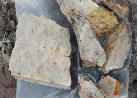 Figure 3: Channel sample at the newly discovered Cosma Caesium Pegmatite, assaying 0.5 m at 16.43% Cs2O. (CNW Group/PMET Resources Inc.)