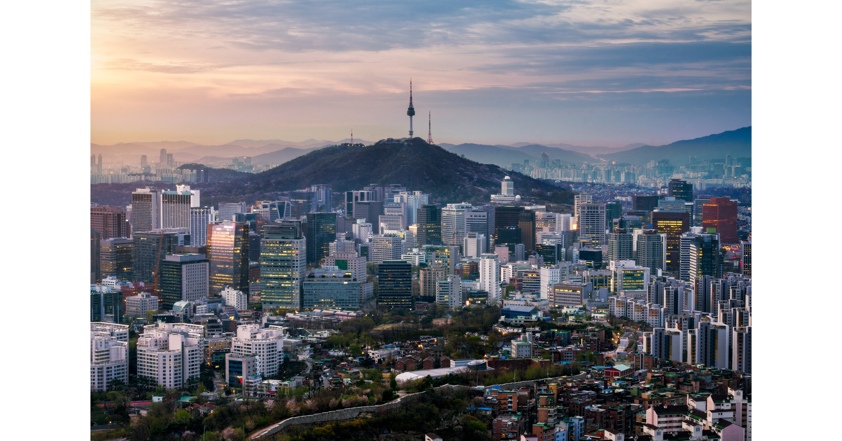 Tishman Speyer sichert sich 300 Millionen US-Dollar beim First Closing f&uuml;r Korea Living Venture mit APG und Bouwinvest