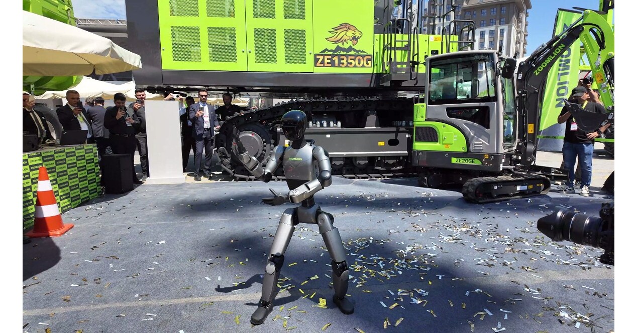 Zoomlions Humanoid Robot Z01 Shines at KOMATEK 2026, Showcasing Advances in Embodied AI and Industrial Robotics