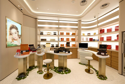 Interior View of the HEC life⁺ Singapore Flagship Store Showcasing Its Premium  Cordyceps and Wellness Product Range.