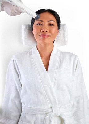 XERF™ Structural Skin Tightening treatment (PRNewsfoto/Cynosure Lutronic) XERF™ Structural Skin Tightening treatment (PRNewsfoto/Cynosure Lutronic)