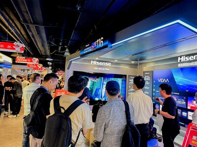 Hisense Opens Its First Hong Kong Store at JD MALL, Elevating World Cup Viewing with Premium RGB MiniLED Technology