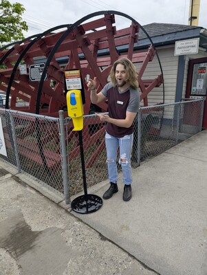 One of Save Your Skin Foundation's new sunscreen dispenser locations this year is the Nakusp Visitor Centre in Nakusp, BC. (CNW Group/Save Your Skin Foundation)
