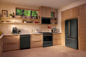 KitchenAid Brand Brings Bold Colour and Personalized Design to Canadian Kitchens with its New Line of Major Appliances in Juniper and Black Ore