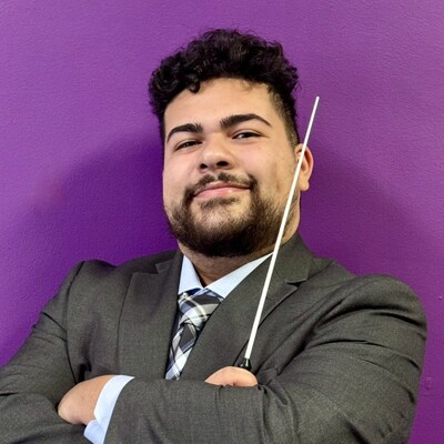 Felix Moreno headshot