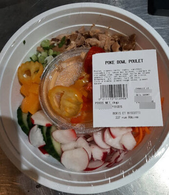 Poke bowl  poulet (Groupe CNW/Ministère de l'Agriculture, des Pêcheries et de l'Alimentation)