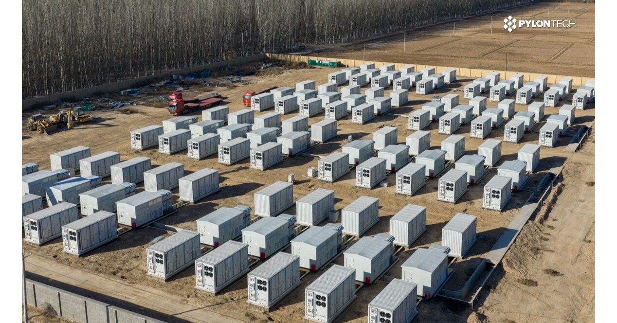 Pylontech prezentuje PyOcean, system magazynowania energii o pojemności 6,4 MWh, zasilany opracowanymi przez firmę ogniwami 601 Ah