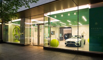 Mercedes-Benz Canada et Holt Renfrew créent des expériences de luxe immersives avec les débuts du Studio Mercedes-Benz Toronto