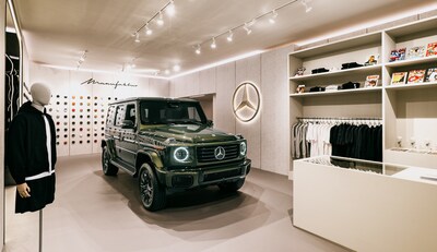 La Mercedes-Benz G 580 électrique au Studio Mercedes-Benz Toronto, mise en vedette dans l’Atelier MANUFAKTUR. (Groupe CNW/Mercedes-Benz Canada Inc.)