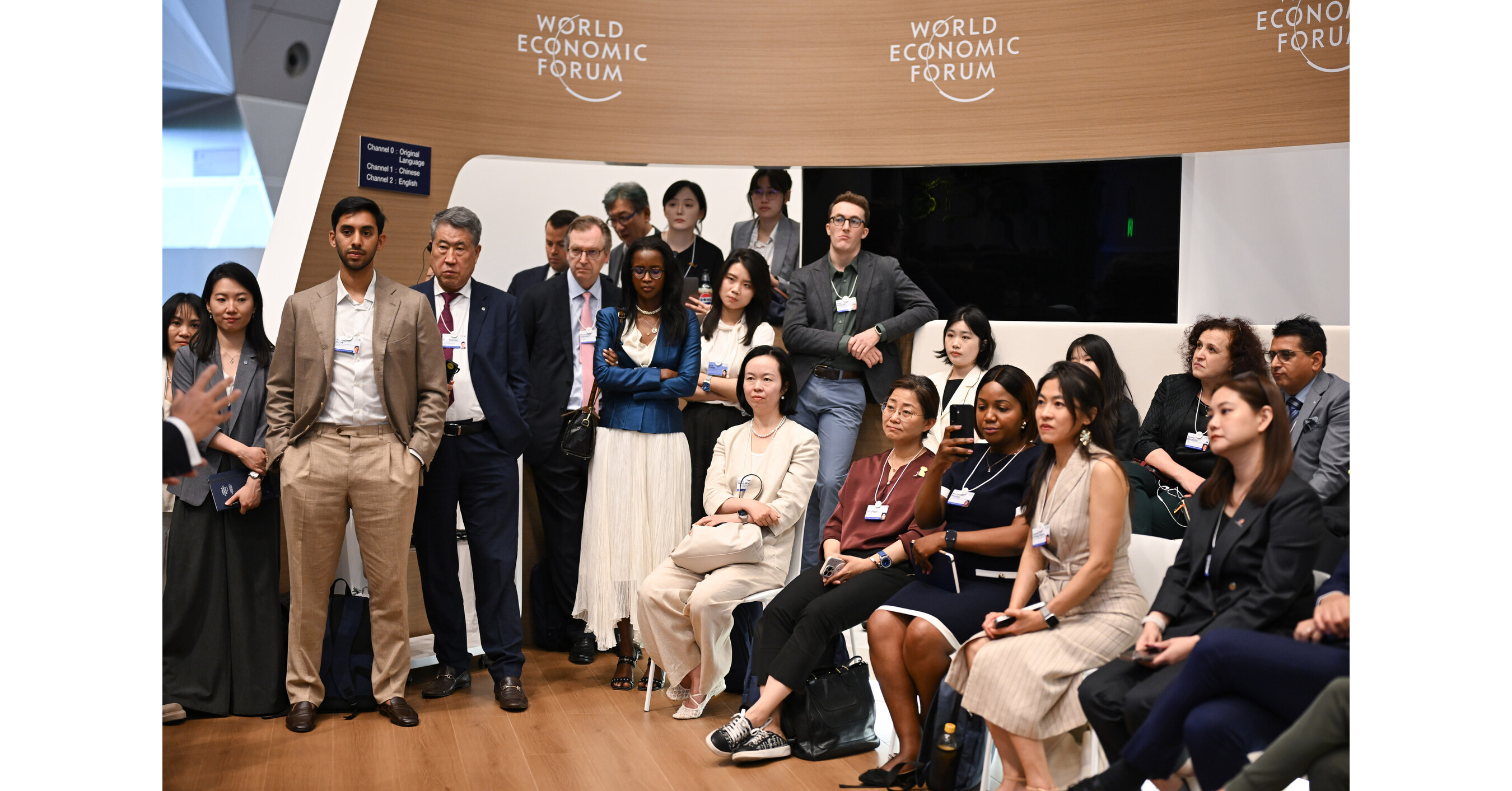 Alex Yang, Mitbegr&uuml;nder von Tuya Smart, beim Sommer-Davos 2026: Die Zukunft des Wettbewerbs im Bereich der KI liegt in der praktischen Anwendung