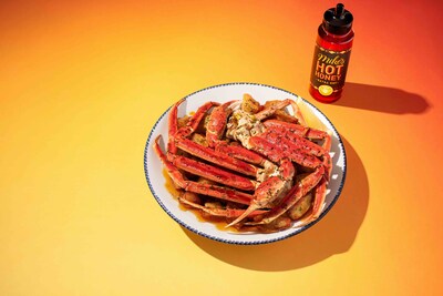 Red Lobster’s Crab Your Way features guests’ choice of crab paired with one of six flavors, including NEW Mike’s Hot Honey®.
