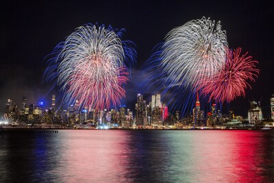 From hometown celebrations to landmark public performances, Fireworks by Grucci is honoring America’s Semiquincentennial with world-class displays that reflect the company’s unmatched record of innovation and excellence from pioneering the stringless shell to introducing microchip-timed aerials.