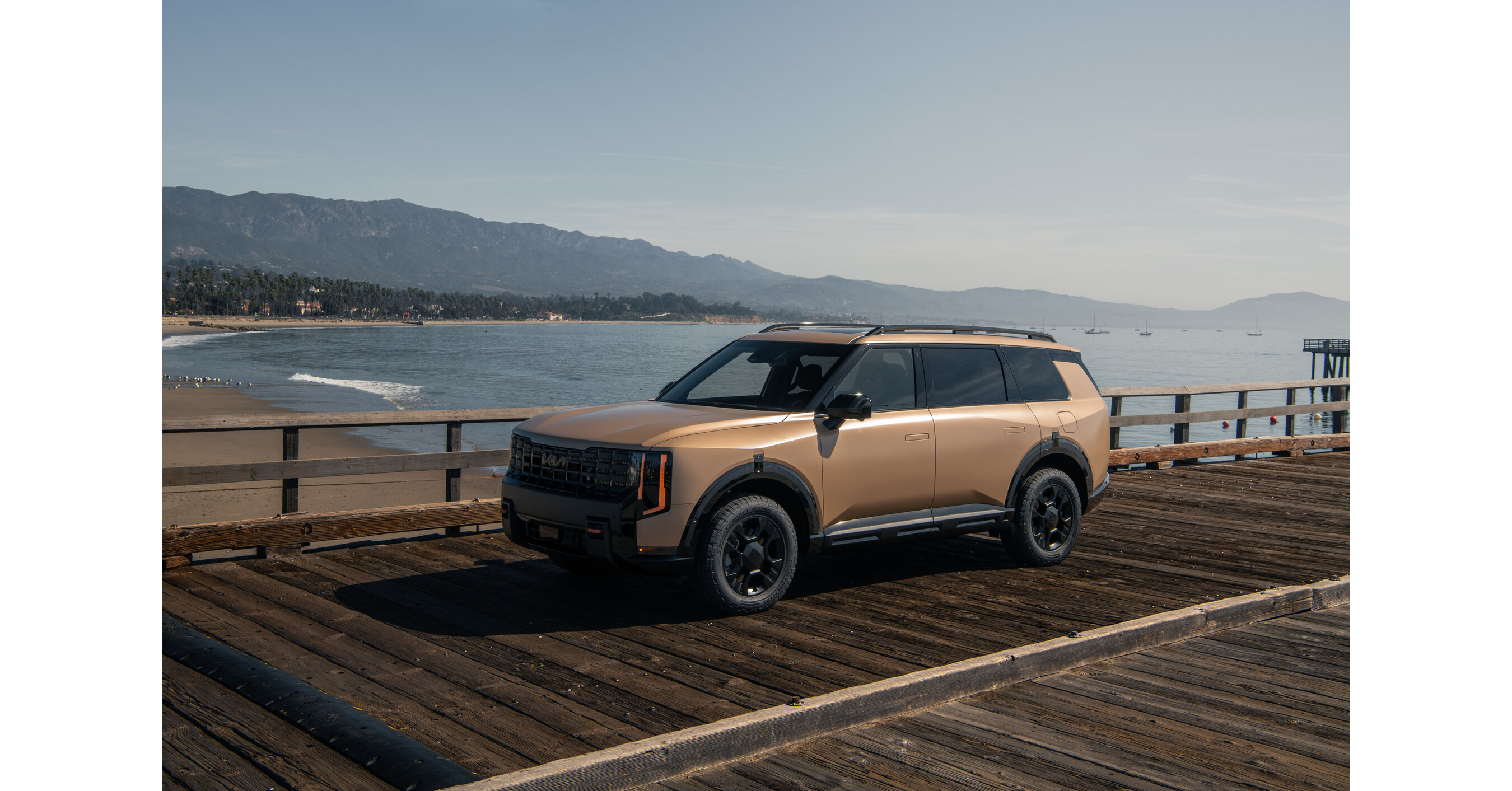 EL KIA TELLURIDE DEL 2027 FUE NOMBRADO UNO DE LOS "MEJORES SUV NUEVOS" DE NEWSWEEK EN LOS PREMIOS DE ELECCIÓN DE LOS LECTORES DEL 2026