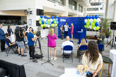 $40,000,000 with Lotto Max - A dream summer awaits this couple after their jackpot win (CNW Group/Loto-Québec) $40,000,000 with Lotto Max - A dream summer awaits this couple after their jackpot win (CNW Group/Loto-Québec)