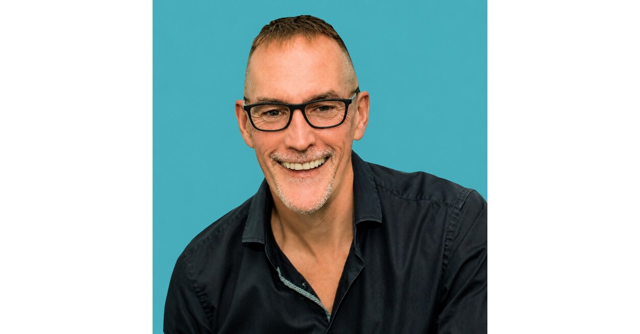 OLX Group nombra a Andrew Garrihy como director de Marketing