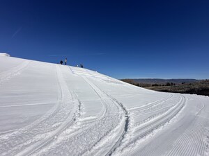 La technologie de stockage de la neige gagne rapidement du terrain en Amérique du Nord