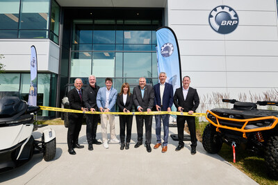 From left to right: Jacques Ramsay, Member of Parliament for La Prairie-Atateken; Gaétan Bourassa, Director, Infrastructure, Projects & Assets, Global Manufacturing Operations at BRP; Kristopher Parent, Executive Vice-President at Rosefellow; Sylvie Tardif, Senior Director, Global Distribution & Logistics – Parts, Accessories & Apparel at BRP; Christian Marin, Mayor of St-Philippe; Martin Lelièvre, Director General of St-Philippe; Michael Long, Vice-President and General Manager, Global – Parts, Accessories & Apparel at BRP. (CNW Group/BRP Inc.) From left to right: Jacques Ramsay, Member of Parliament for La Prairie-Atateken; Gaétan Bourassa, Director, Infrastructure, Projects & Assets, Global Manufacturing Operations at BRP; Kristopher Parent, Executive Vice-President at Rosefellow; Sylvie Tardif, Senior Director, Global Distribution & Logistics – Parts, Accessories & Apparel at BRP; Christian Marin, Mayor of St-Philippe; Martin Lelièvre, Director General of St-Philippe; Michael Long, Vice-President and General Manager, Global – Parts, Accessories & Apparel at BRP. (CNW Group/BRP Inc.)