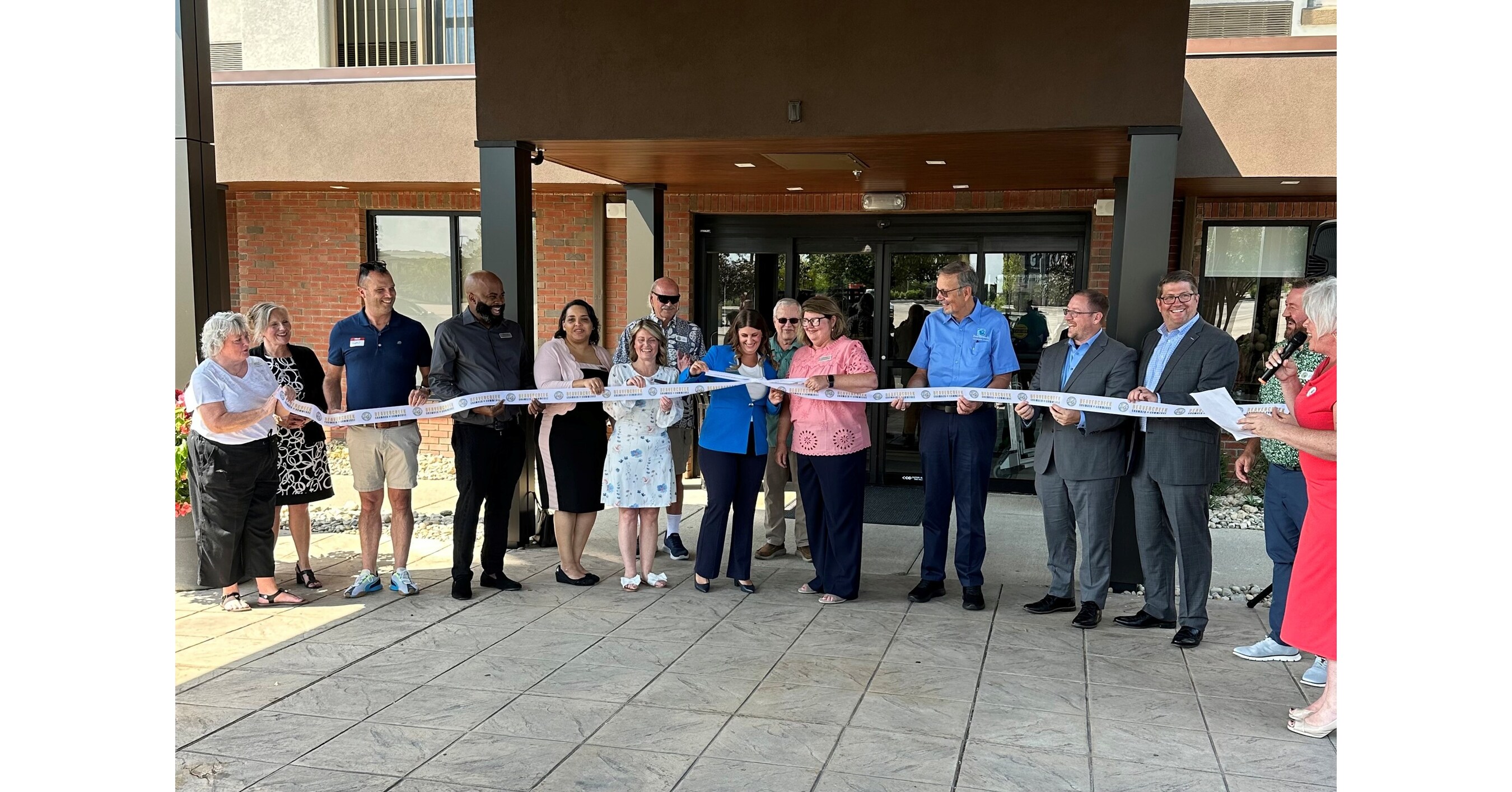 Courtyard Dayton Beavercreek Celebrates Successful Renovation with Ribbon-Cutting Ceremony