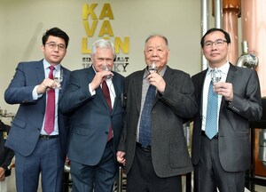 Kavalan celebra primera década del whisky de malta única de Taiwán