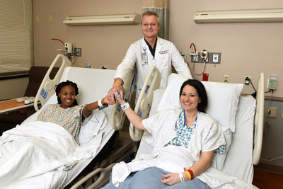 Chane Gildon, Dr. Matthias Kapturczak, and Stephenie Gardiner celebrate the 200th Live Donor Kidney Transplant performed at San Antonio's Methodist Specialty and Transplant Hospital. Gardiner donated a kidney to her best friend a few days after Gildon's 40th birthday and just in time for the new year.