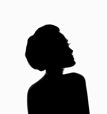 Guerlain Presents Angelina Jolie: The New Icon of Guerlain Parfumeur