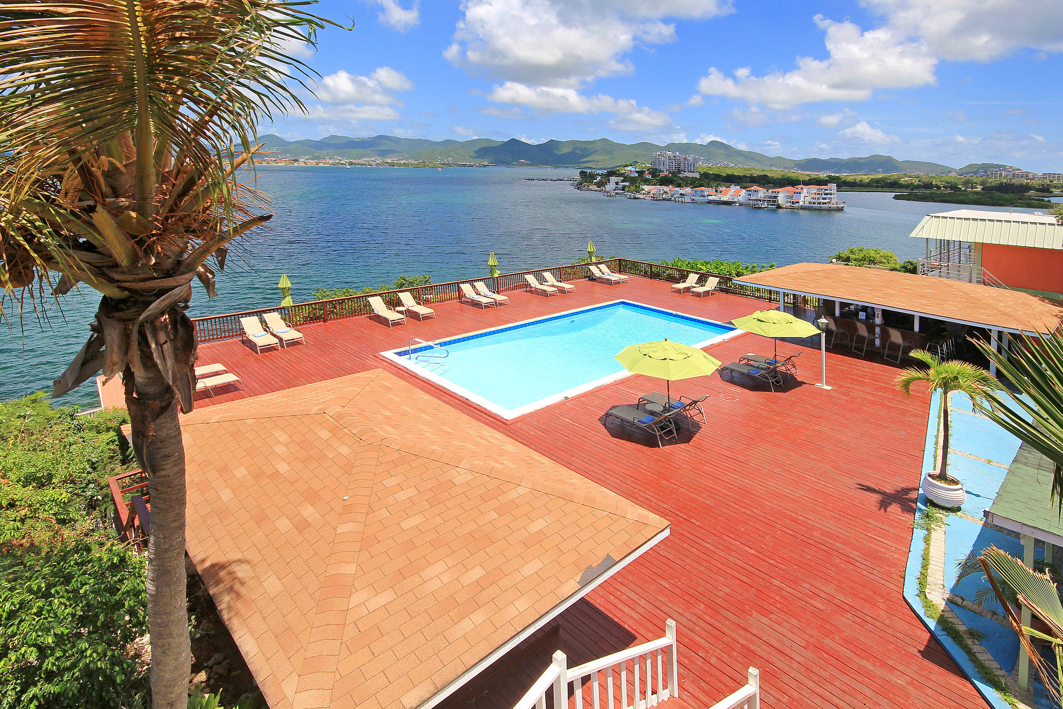 The Summit Resort Hotel Wins 2017 TripAdvisor Travelers' Choice Award